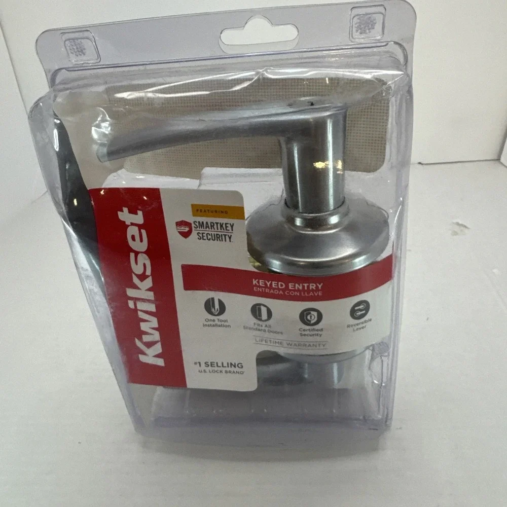 Kwikset‎ Delta Satin Chrome Keyed Entry Door Lock Lever Handle